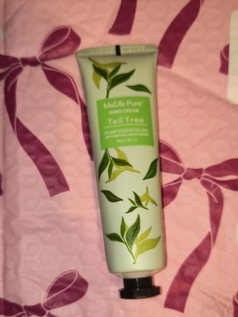 Tea Tree Hand Cream - Green Leaf Tube